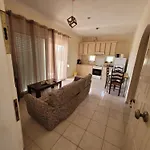 Ostria Seaside 公寓式酒店 4*