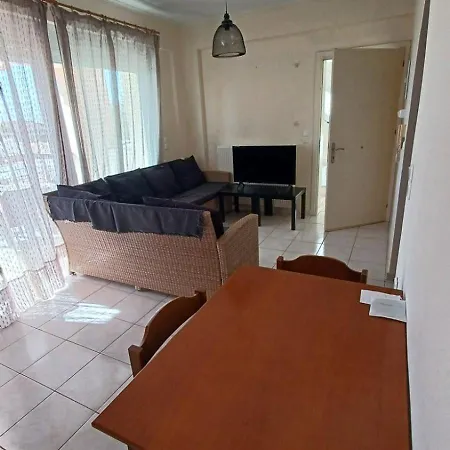 Ostria Seaside Aparthotel Patras