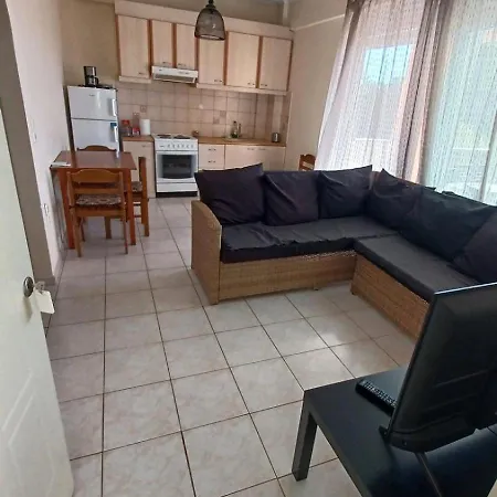 Ostria Seaside アパートホテル 4*