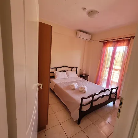 アパートホテル Ostria Seaside