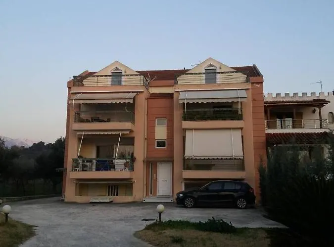 Ostria Seaside Aparthotel Patras